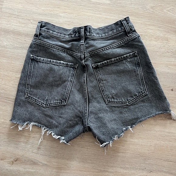 Agolde “Dee” ultra high rise shorts in grey, SZ 25 - Picture 7 of 9